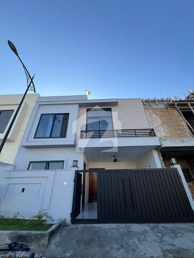 Park Face 7 Marla House For Sale