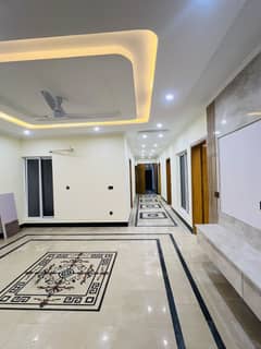 Zam Zam Real Estate 1st Floor For Rent