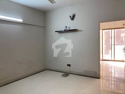 1 Bed Unfurnished Apartment Available For Rent