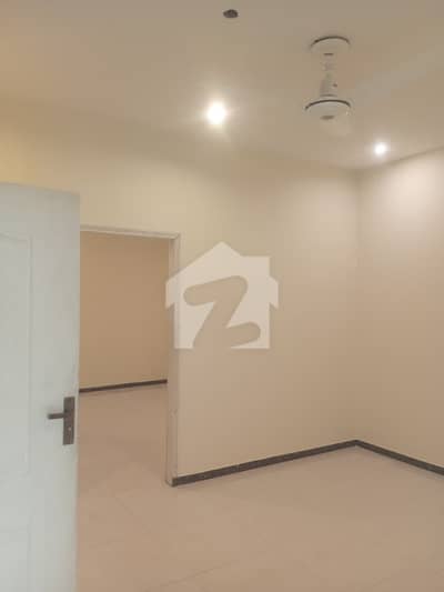 5Marla Flat For Rent 5Marla Flat For Rent