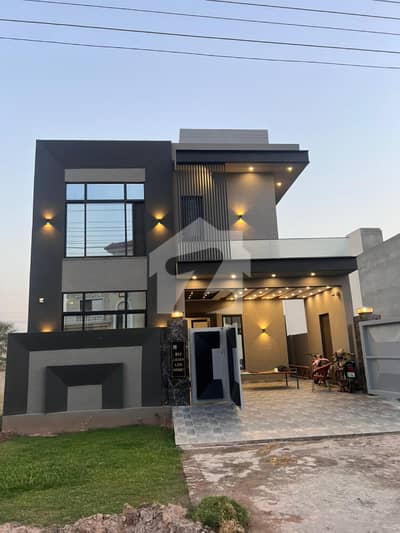 10 Marla Brand New Home For Sale 60ft Road