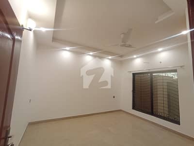 10 Marla Signal Storey Slightly Use House For Sale In Lake City Meadows Ex State Life 10 Marla Signal Storey Slightly Use House For Sale In Lake City Meadows Ex State Life