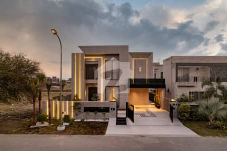 1 Kanal Modern Luxury House Near Tim Hortons