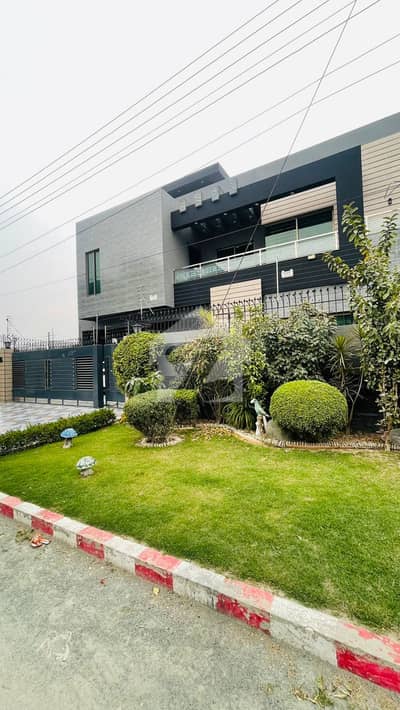 Lda Avenue One Block M 1 Kanal House Available For Sale At Lucrative Price