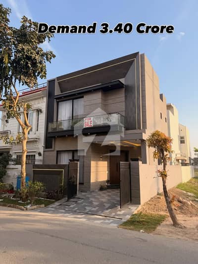 Brand New 5-Marla Modern Marvel Elegant Bungalow For Sale At Super Hot Location Brand New 5-Marla Modern Marvel Elegant Bungalow For Sale At Super Hot Location