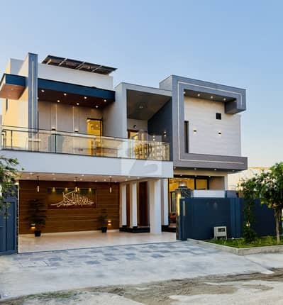 1 Kanal (50x90) Ultra Luxury Designer Corner House For sale in Block C Mpchs Multi Garden B-17 Islamabad