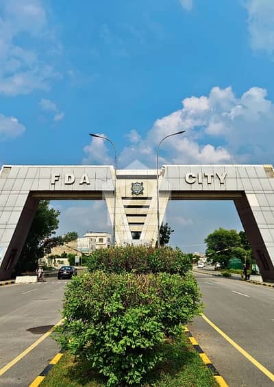 Ideal 20 Marla Plot In FDA City, Block A3