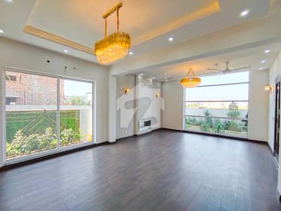 10KV Solar Corner 1 Kanal Renovated House For Sale In DHA Phase 4 Block-EE Lahore. 10KV Solar Corner 1 Kanal Renovated House For Sale In DHA Phase 4 Block-EE Lahore.
