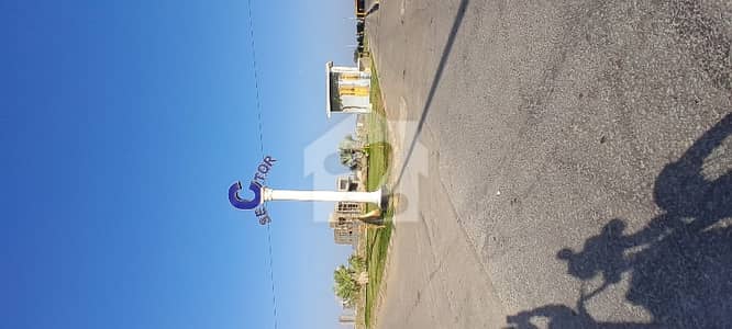 500 Yards Residential Plot For Sale Zone-C On Beach Street