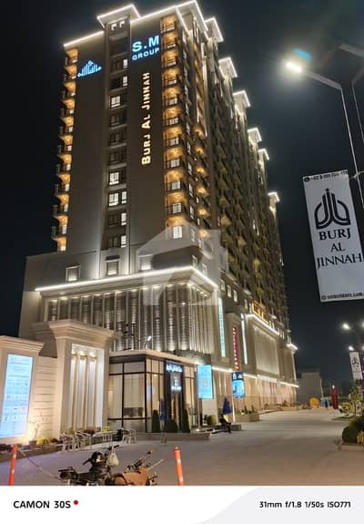 جناح ایونیو کراچی میں 7 مرلہ دکان 24.74 کروڑ میں برائے فروخت۔