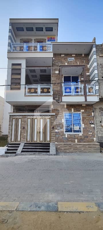 سومرا سوسائٹی سکیم 33,کراچی میں 4 کمروں کا 5 مرلہ مکان 2.8 کروڑ میں برائے فروخت۔
