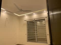 Independent 14 Marla 7+ Bed Full House For Rent Independent 14 Marla 7+ Bed Full House For Rent