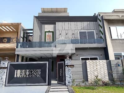 ماسٹر سٹی ۔ بلاک بی ماسٹر سٹی ہاؤسنگ سکیم,گوجرانوالہ میں 5 کمروں کا 10 مرلہ مکان 3.6 کروڑ میں برائے فروخت۔ ماسٹر سٹی ۔ بلاک بی ماسٹر سٹی ہاؤسنگ سکیم,گوجرانوالہ میں 5 کمروں کا 10 مرلہ مکان 3.6 کروڑ میں برائے فروخت۔