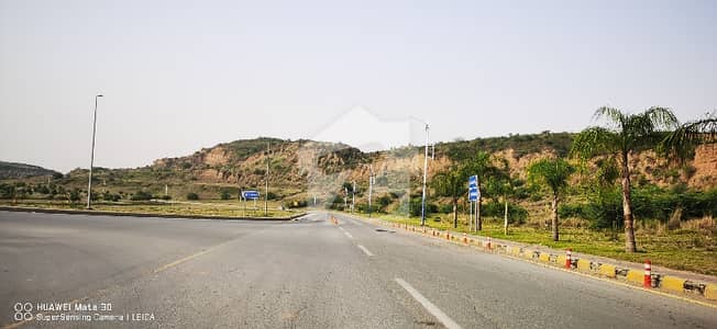 A Well Designed Residential Plot Is Up For sale In An Ideal Location In Islamabad