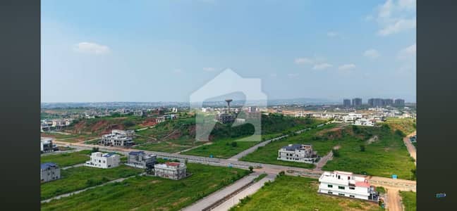 CORNER COMMERCIAL PLOT 1ST FROM MAIN DHA HEADOFFICE CORNER COMMERCIAL PLOT 1ST FROM MAIN DHA HEADOFFICE