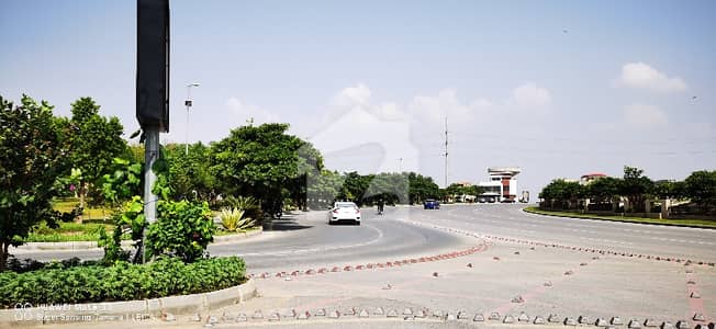 SECTOR G CORNER NEAR TO MASJID COMMERCIAL AND PARK PLOT FOR SALE