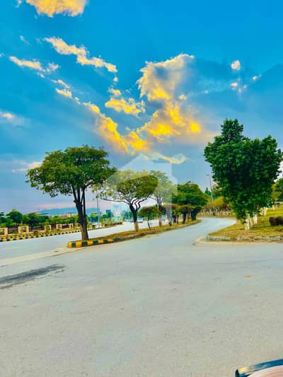 KANAL PLOT AVAILABLE IN DHA PHASE 2 SECTOR G