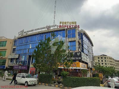 ایف ۔ 11 مرکز ایف ۔ 11,اسلام آباد میں 7 مرلہ دفتر 13.5 کروڑ میں برائے فروخت۔ ایف ۔ 11 مرکز ایف ۔ 11,اسلام آباد میں 7 مرلہ دفتر 13.5 کروڑ میں برائے فروخت۔