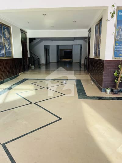 ایف ۔ 11 اسلام آباد میں 2 کمروں کا 9 مرلہ فلیٹ 1.2 لاکھ میں کرایہ پر دستیاب ہے۔