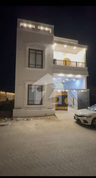 150 Yards Brand New 6-Room Bungalow With 2 Kitchens Palm Village
