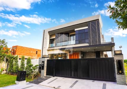 1 Kanal With Basement Beautiful Design Bungalow For Sale At Prime Location