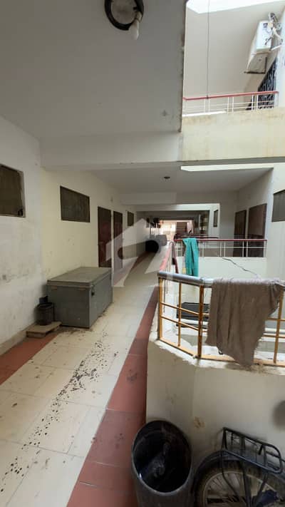 عالمدار چوک قاسم آباد,حیدر آباد میں 3 کمروں کا 5 مرلہ فلیٹ 90.0 لاکھ میں برائے فروخت۔