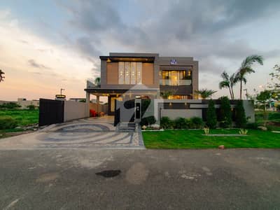 1 Kanal Top Quality Build Luxurious Beautiful Modern Design Villa With Basement For Rent In DHA Lahore Phase 3 Prime Location