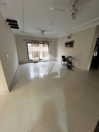 1 Kanal Luxury Upper Portion In Wapda Town