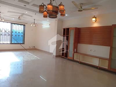 10 Marla Ground Floor For Rent G-13 Islamabad