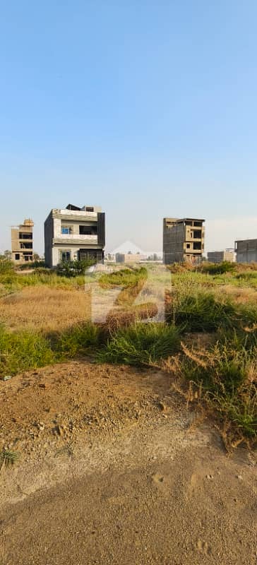 120 SQ YARD WEST OPEN NEXT TO CORNER PLOT FOR SALE IN PIR AHMED ZAMAN TOWN BLOCK 4