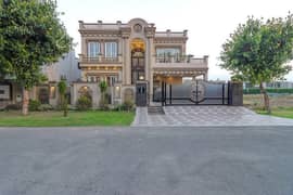 1 KANAL BRAND NEW EYE CATCHING SPANISH BUNGALOW FOR RENT WITH AC