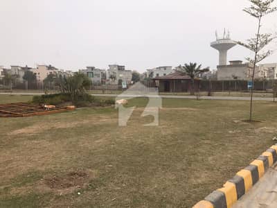 پارک ویو سٹی ۔ پلاٹینم بلاک پارک ویو سٹی,لاہور میں 5 مرلہ رہائشی پلاٹ 60.0 لاکھ میں برائے فروخت۔