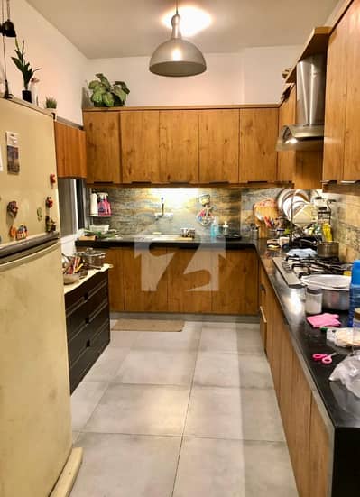 3 Bed Dd Flat For Rent