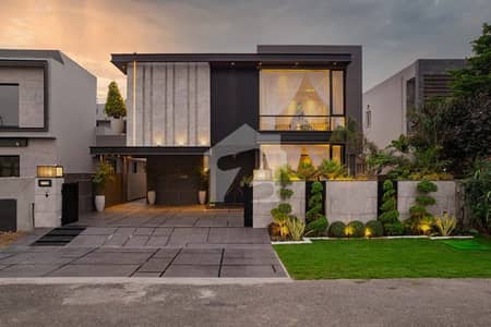 ARCHITECTURAL MASTERPIECE! STUNNING 1 KANAL HOUSE FOR SALE IN DHA PHASE 7