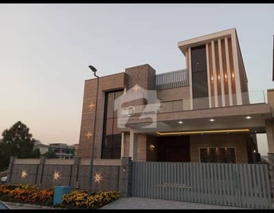Beautiful Kanal House Is Available For Rent
