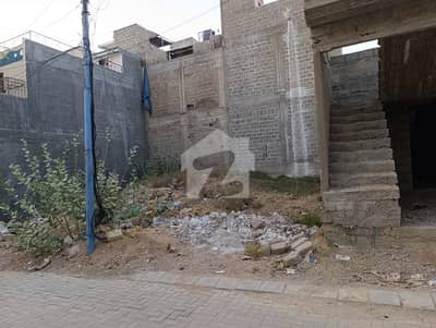 80 SQ YARDS PLOT FOR SALE AT EXECUTIVE BLOCK