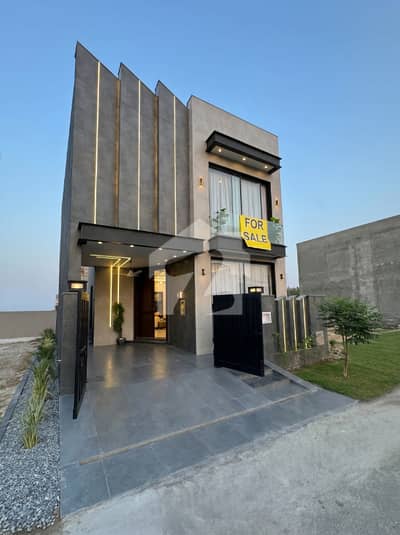 HOT DEAL 5 MARLA DESIGNER HOUSE ELEGANT & TRENDY HOME