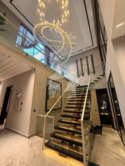 MODERN ELEGANCE IN EVERY CORNER 1 KANAL HOUSE FOR SALE