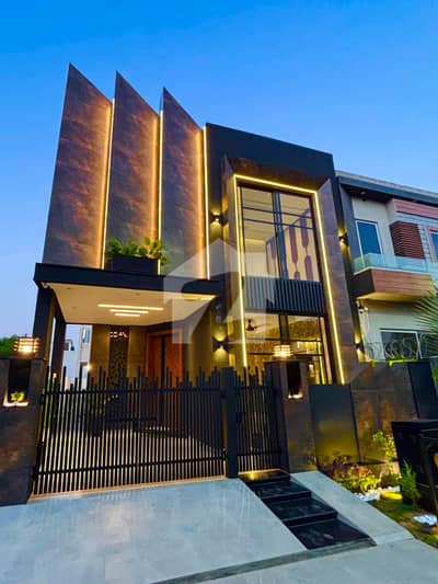 AFFORDABLE 5 MARLA HOUSE FOR SALE IN DHA 9 TOWN