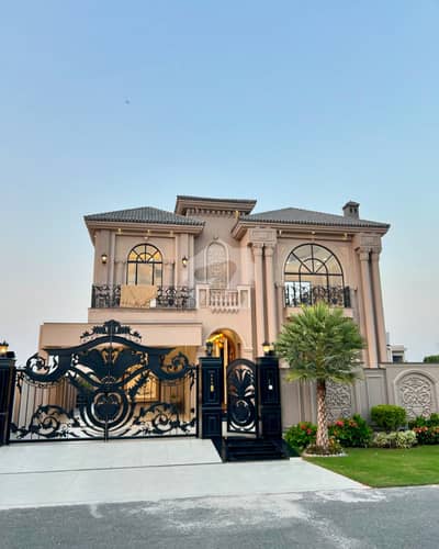 ROYAL CLASSIC 1 KANAL HOUSE FOR SALE | DHA PHASE 7