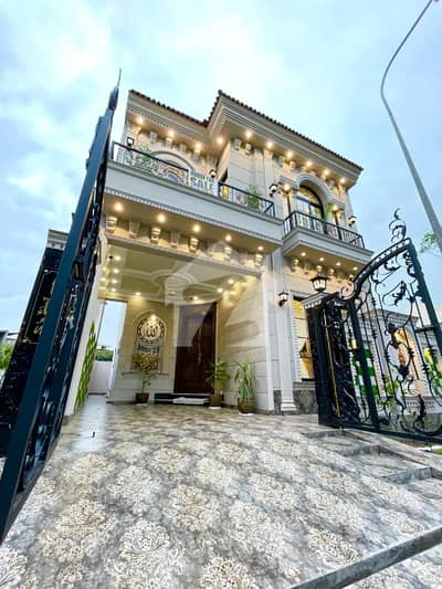 BRAND NEW 5 MARLA HOUSE FOR SALE IN DHA 9 TOWN