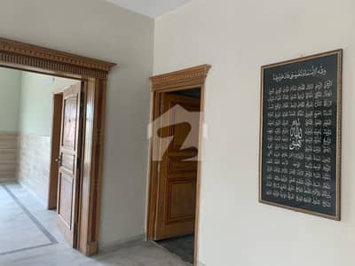 پی جی ای سی ایچ ایس فیز 2 پنجاب گورنمنٹ ایمپلائیز سوسائٹی,لاہور میں 2 کمروں کا 10 مرلہ بالائی پورشن 60.0 ہزار میں کرایہ پر دستیاب ہے۔ پی جی ای سی ایچ ایس فیز 2 پنجاب گورنمنٹ ایمپلائیز سوسائٹی,لاہور میں 2 کمروں کا 10 مرلہ بالائی پورشن 60.0 ہزار میں کرایہ پر دستیاب ہے۔