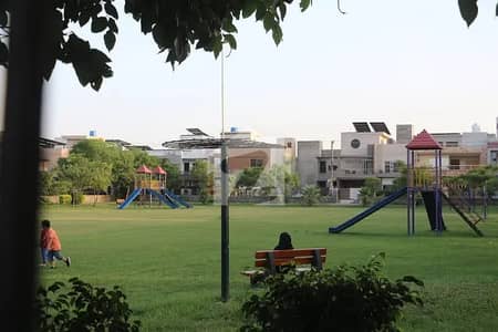 10 MARLA PLOT FOR SALE IN IEP TOWN