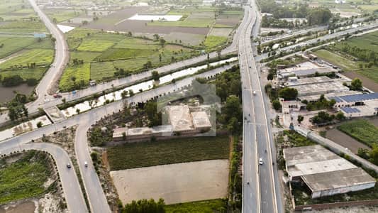 کینال ایکسپریس فیصل آباد میں 7 کنال کمرشل پلاٹ 15.0 کروڑ میں برائے فروخت۔