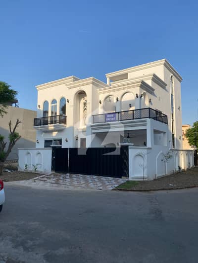 نیسپاک سکیم فیز 3 ڈیفینس روڈ,لاہور میں 6 کمروں کا 10 مرلہ مکان 4.1 کروڑ میں برائے فروخت۔