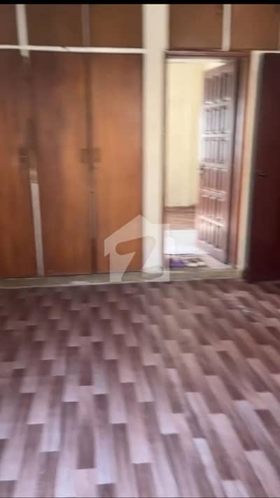 Flat Is Available For sale In Gulistan-e-Jauhar - Block 17