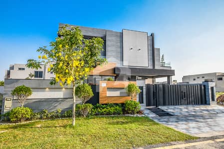 One Kanal Slightly Use Like Brand new House For Sale Owner Build House Near to Park & Masjid