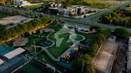 Corner Executive 100 Marla Plot For Sale Main Boulevard East Open In High Standard Society Sitara Villas Canal Expressway Faisalabad