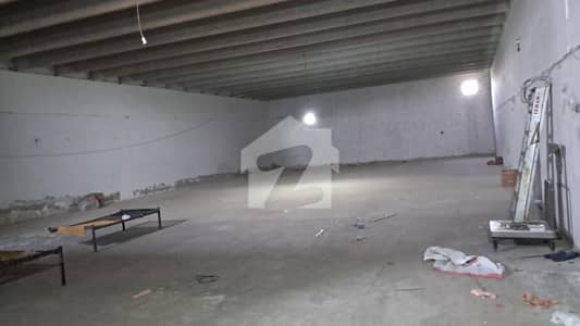 کھڑیانوالہ فیصل آباد میں 2 کمروں کا 8 کنال فیکٹری 5.0 کروڑ میں برائے فروخت۔