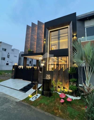 **5 Marla Luxury House For Sale In Park View City, Lahore. **